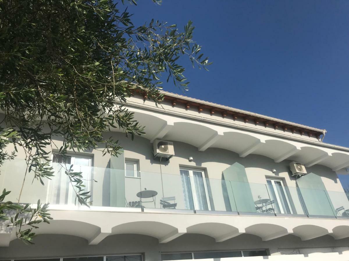 Terpsichore Boutique Appartments Dassia  Exterior photo